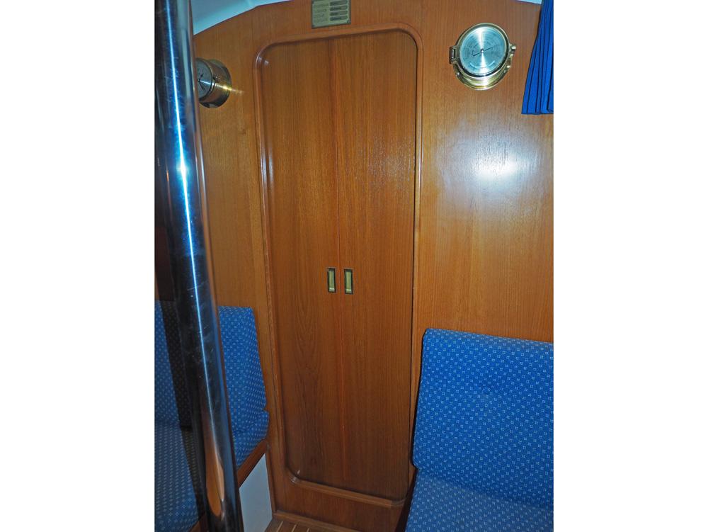 Fore ship, Accommodation